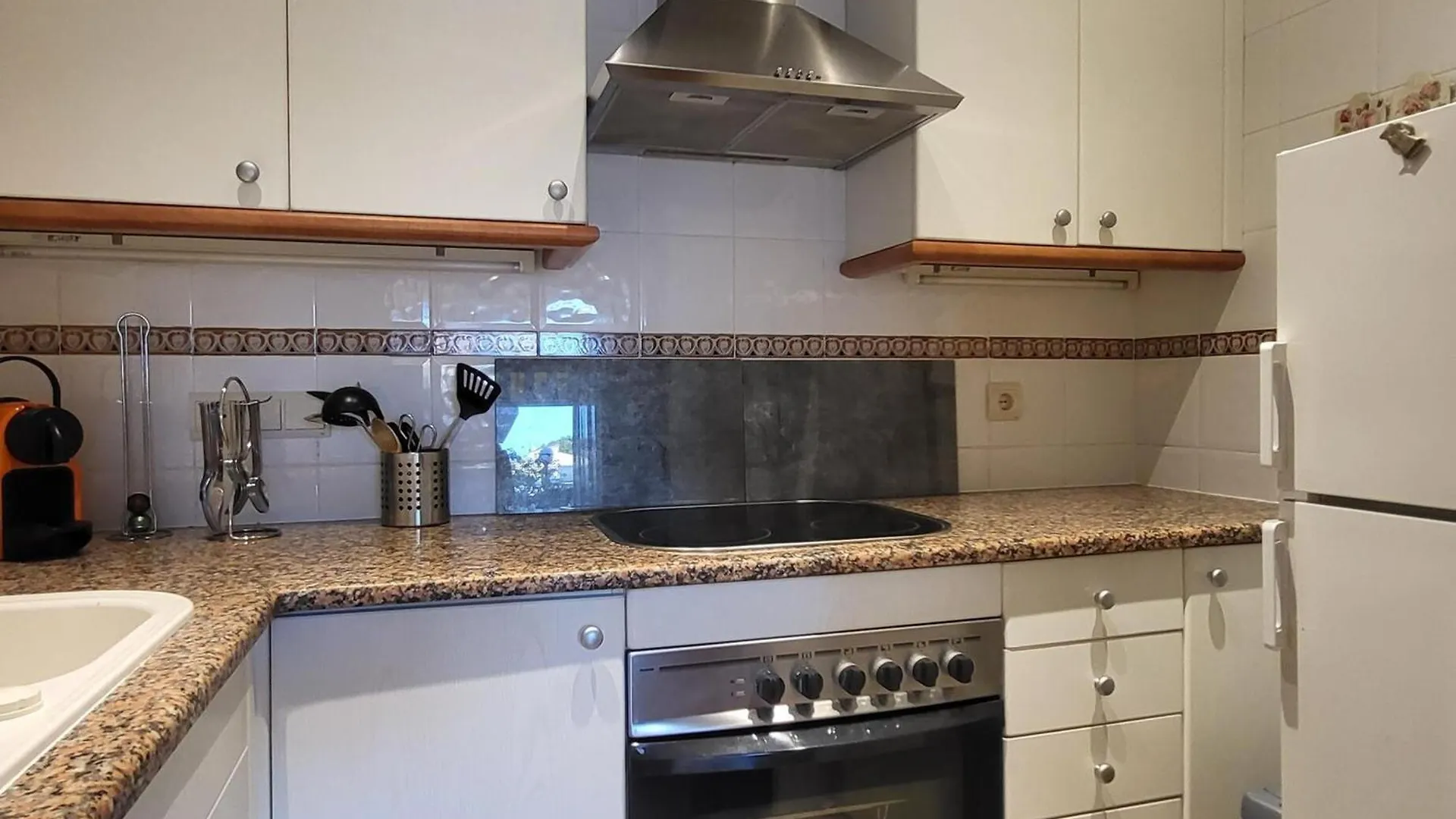 Apartamento En Planta Baja Con Piscina, A 600M De Playa Y Centro En L'Estartit - Es-323-39 Ισπανία